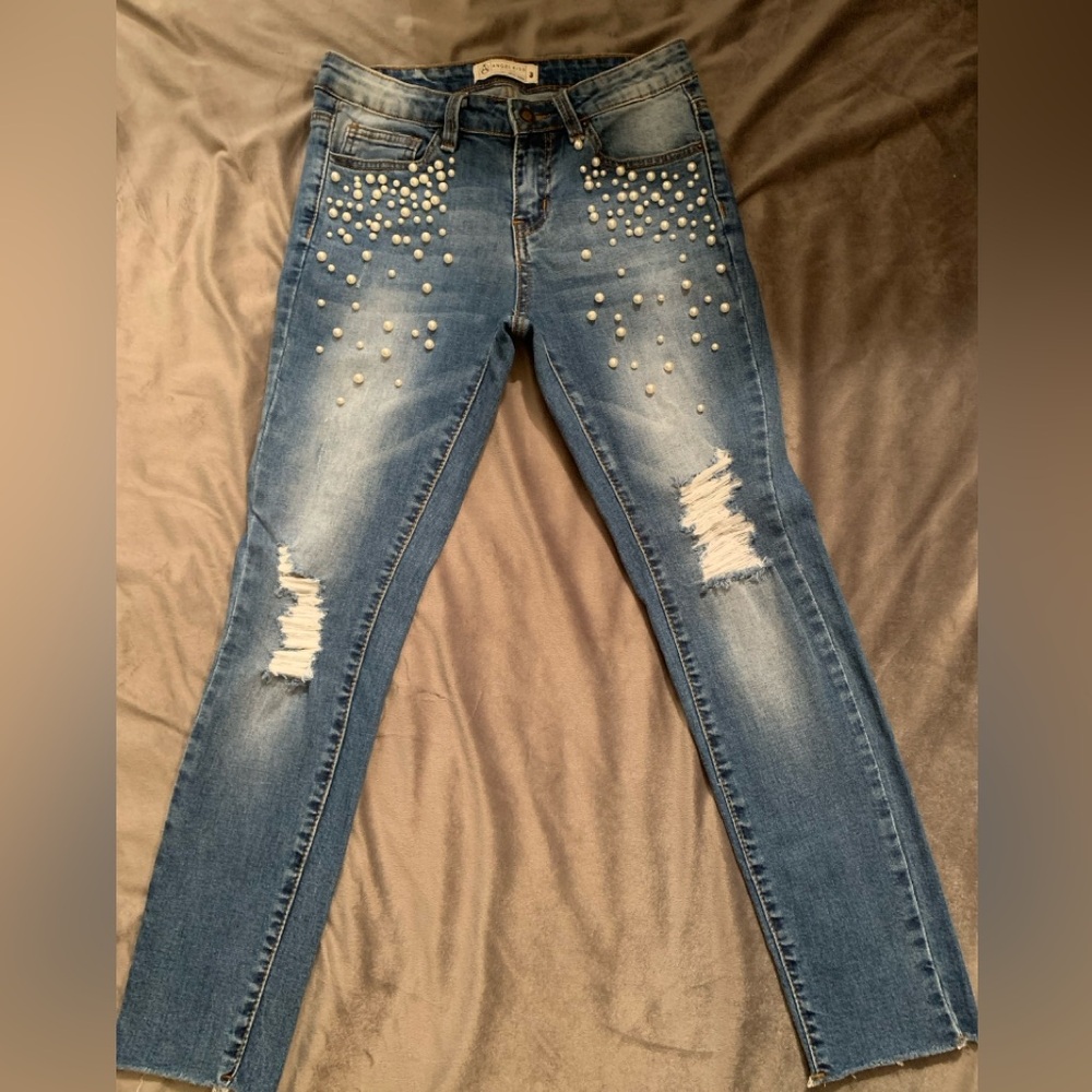 Angel Kiss Faux Pearl Studded Mid-Rise Jeans•Distressed•Raw Hem•Size 3